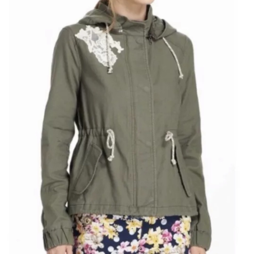 Daughters of the Liberation Anthro green jacket XS